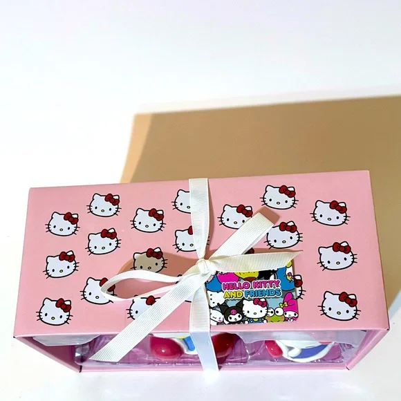 🎀Hello Kitty Mug Set - Picture 4 of 6